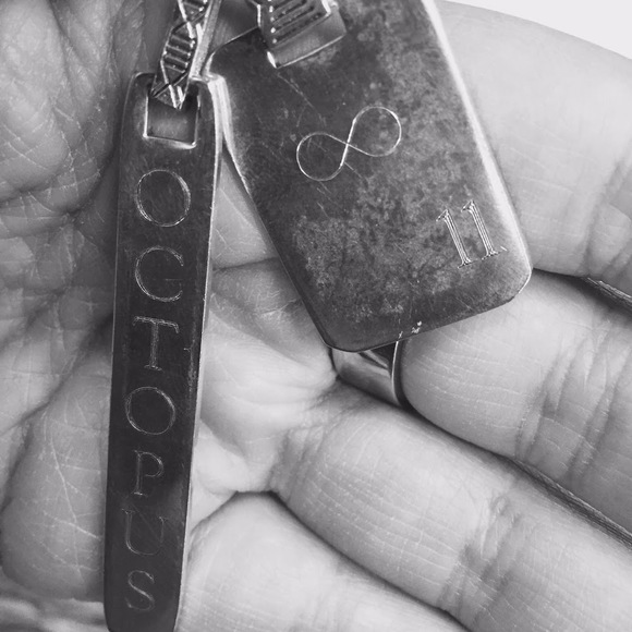 Meet your Posher, Asl - Picture 1 of 1